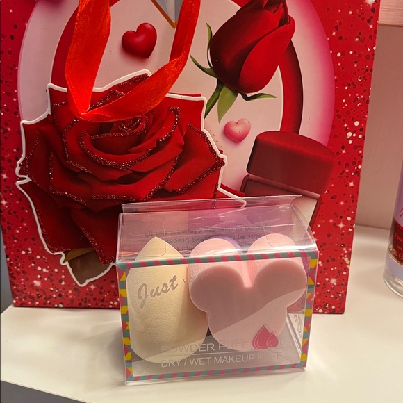 Valentines Day Beauty Bundle - Picture 6 of 6
